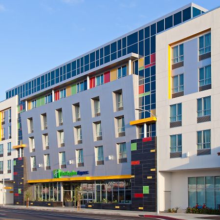Holiday Inn Express North Hollywood - Burbank Area By Ihg Los Ángeles Exterior foto