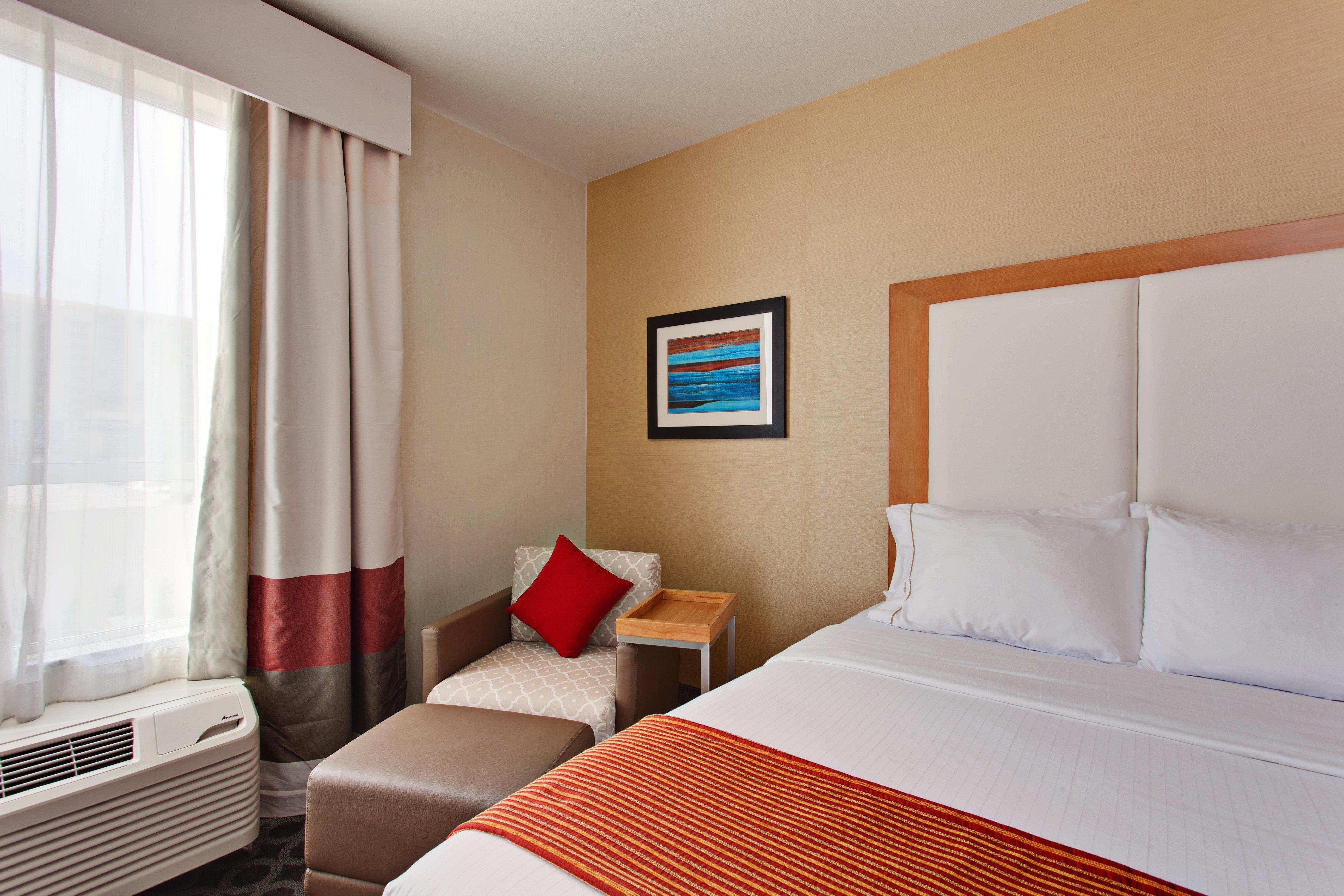 Holiday Inn Express North Hollywood - Burbank Area By Ihg Los Ángeles Exterior foto