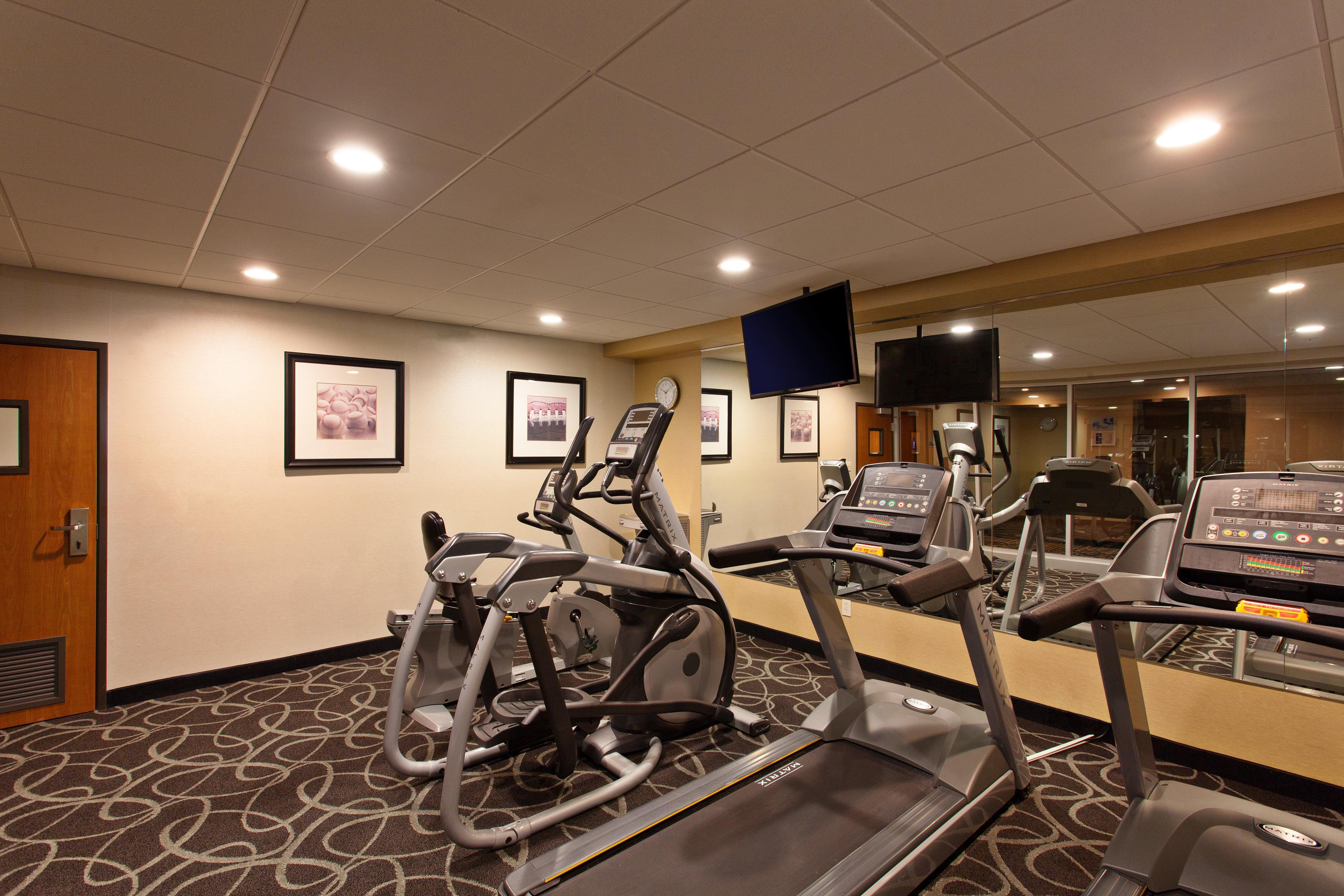 Holiday Inn Express North Hollywood - Burbank Area By Ihg Los Ángeles Exterior foto