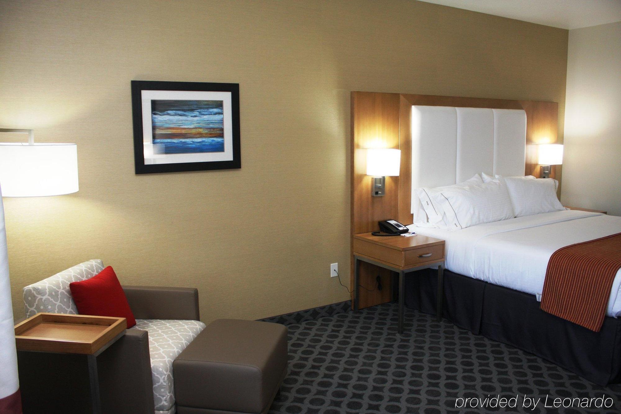 Holiday Inn Express North Hollywood - Burbank Area By Ihg Los Ángeles Exterior foto