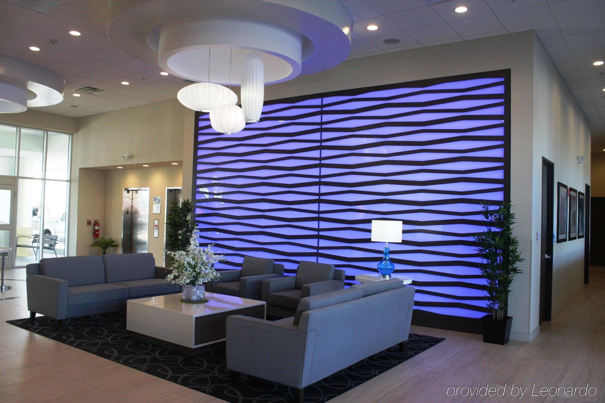 Holiday Inn Express North Hollywood - Burbank Area By Ihg Los Ángeles Exterior foto